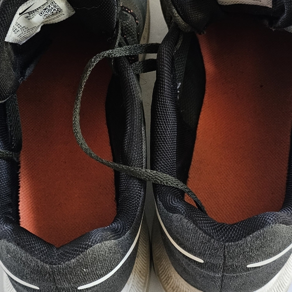 Nike Run Swift Running Sneakers Sequoia Green Men's Size 11 - Picture 8 of 13